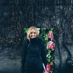 Meet your Posher, Jenny